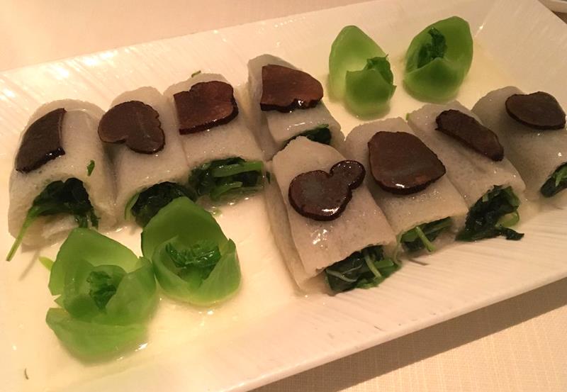 ../Images/z.Tin Lung Heen - The Ritz-Carlton Tin Lung Heen (7).jpg